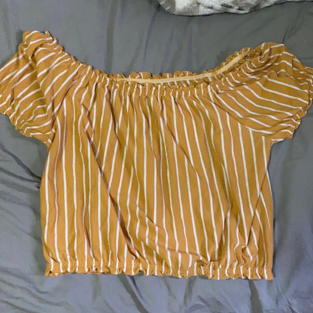 American Eagle yellow and white striped top